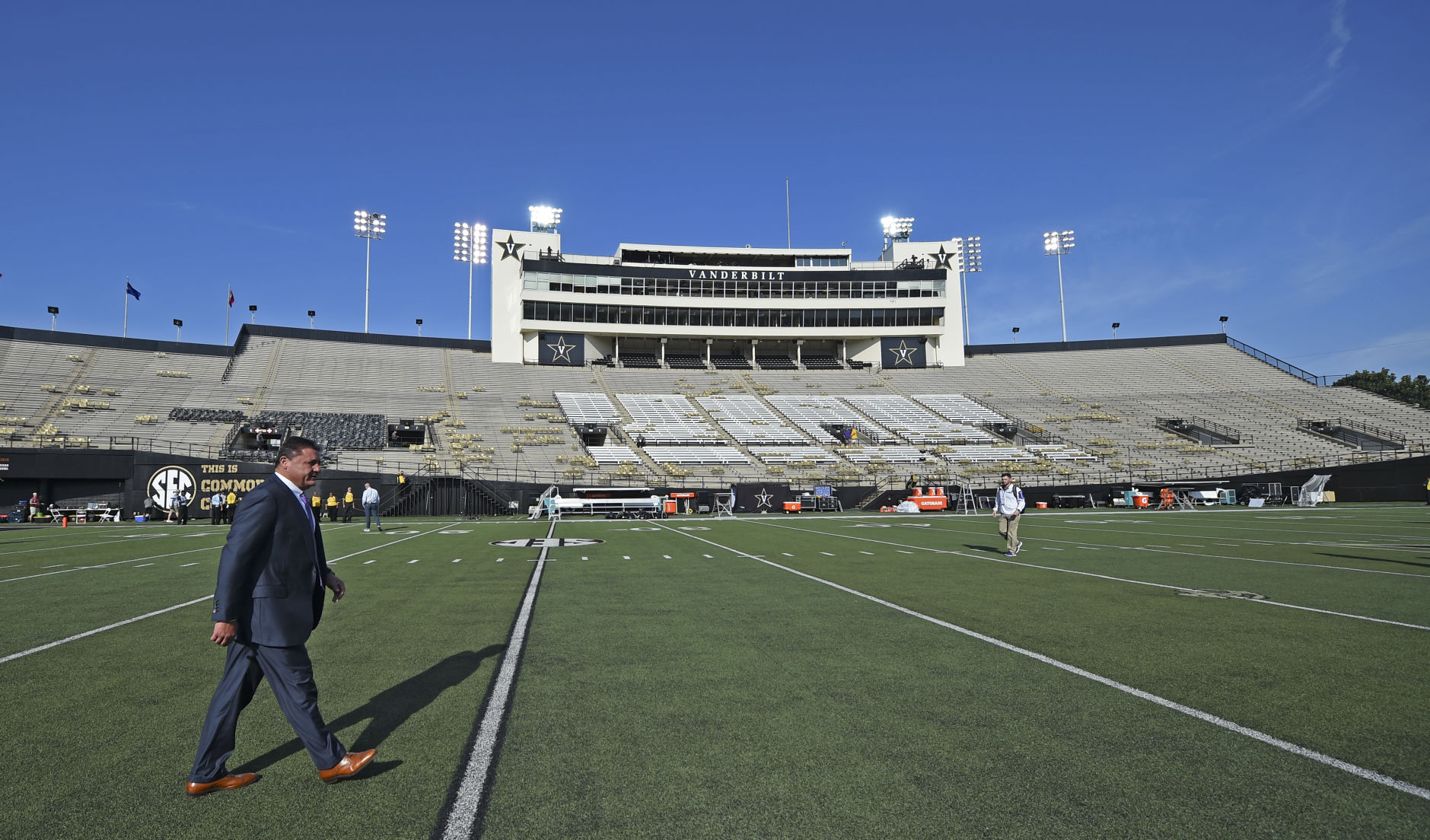 BR.lsuvanderbiltmain.092219 HS 170.JPG